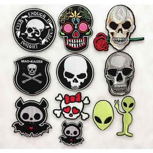 10Pcs DIY Skull Embroidery Patch Iron On Patches For Clothes Clothing Embroidered Patches Skull Cross Badge Sewing Patch Stripes