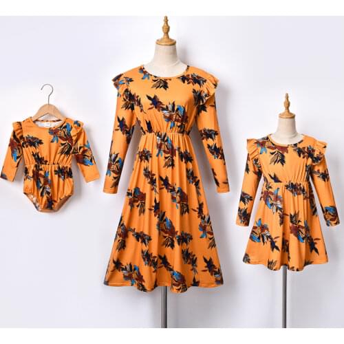 2021 Floral Mom and Daughter Matching Clothes Autumn Dresses for Baby Girls Fashion Fall Women Clothes Outdoor Play Vestidos NEW