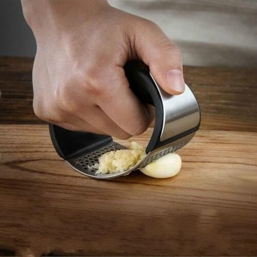 Stainless Garlic Press Household Manual Garlic Press Device Kitchen Press Squeezer Ginger Garlic Tools Kitchen Accessories E1152