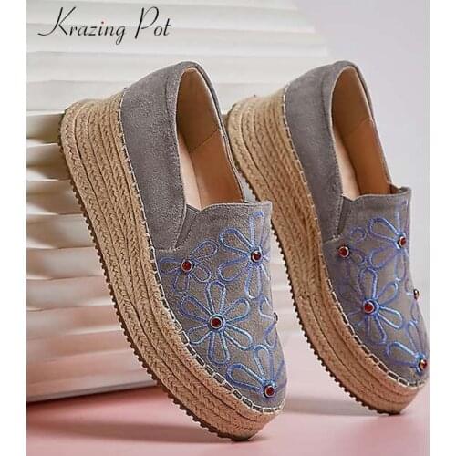Krazing Pot high quality kid suede embroidery flowers platform red diamond-studded slip on loafers round toe brogue shoes L30
