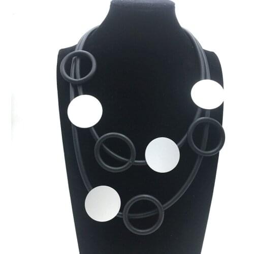 YD&YDBZ Black Rubber Circle Pendant Necklace Charms For Women New Handmade Metal Matching Necklaces Sweater Chain Choker Gift