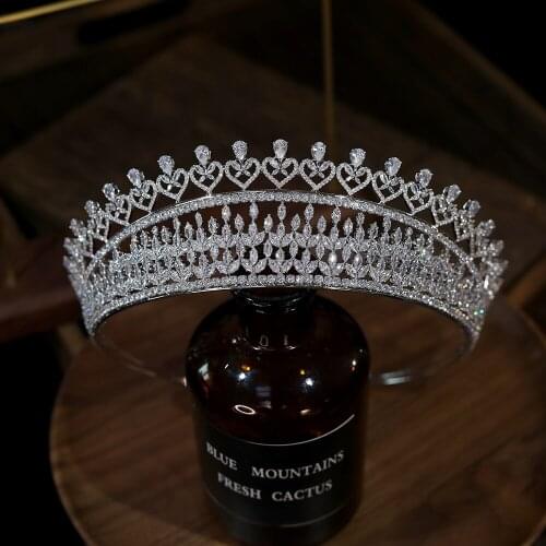 Luxury Queen Big Crown Crystal Bridal Jewelry Heart Tiaras Baroque Pageant Diadem Dubai Jewelry Party Weddings Hair Accessories