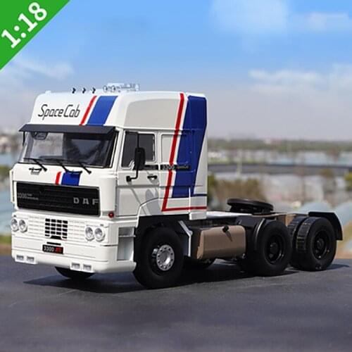 Die-cast 1:18 Scale Alloy F88 Truck Alloy Container Truck Tractor Model Vehicle Collection Ornaments Adult Toys Car For Boys