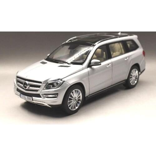 Diecast 1/18Scale Benz GL500 Off-road Vehicle Commercial Vehicle Alloy Simulation Car Model Collection Souvenir Boy Gift Display