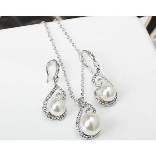 2019 Vintage Imitation Pearl necklace silver jewelry set for women Clear Crystal Elegant Party Gift Fashion Costume Jewelry Sets
