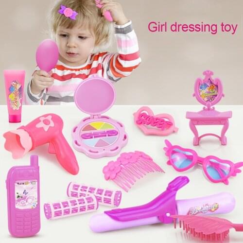 25-32pcs Girl Simulation Makeup Toy Set 3-7 Years Old Play House Pretend Game Princess Party Makeup Plastic Toy Respectable