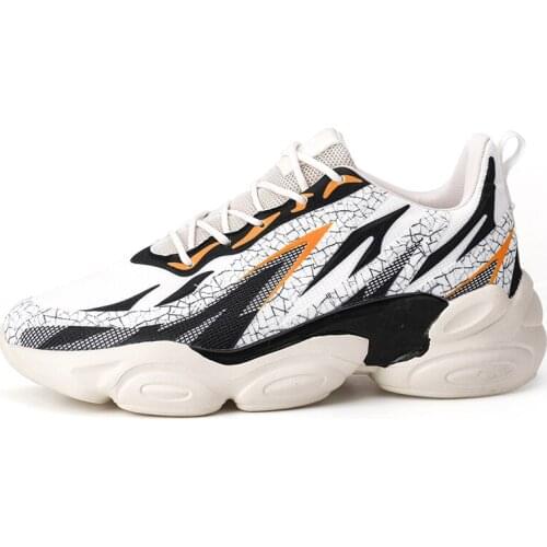 2021 Summer New Lightweight Sneakers Mens Knife Blade Flying Mesh Soft And Comfortable Cross-country Running Shoes