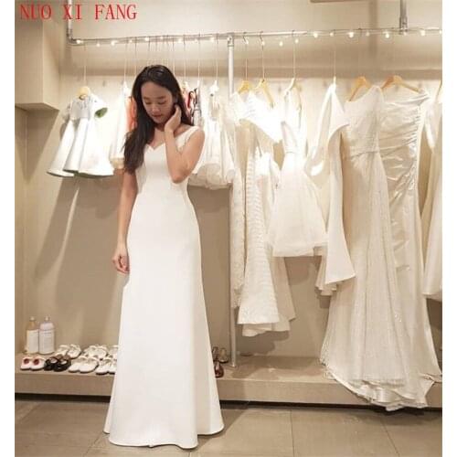 Simple Beach Wedding Dress V-neck Sleeveless A-line Bridal Dress White Ivory Elegant Vestido De Novia Cheap Korea Bridal Gowns