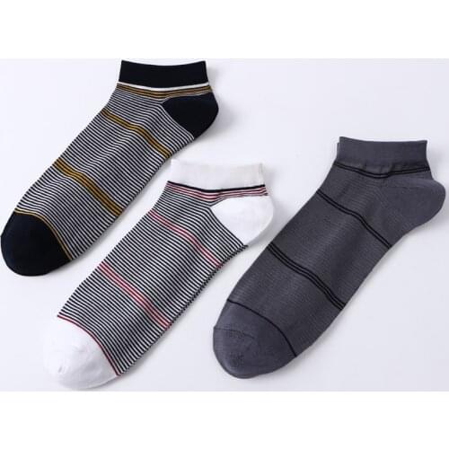 Man stripes Spring and summer new cotton sock Korean Style mens socks striped short socks Factory wholesale price sports sock