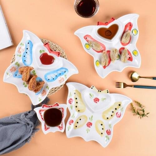 Ceramic creative butterfly dumpling plate fruit dividing plate Japanese lovely home small plate vinegar dish dipping dish