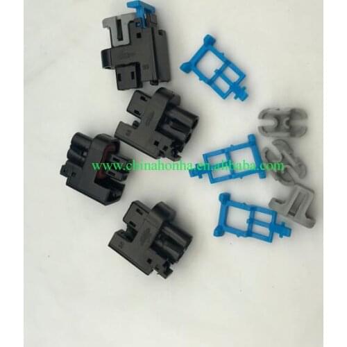 20/50/100 pcs 2 pin car auto fuel injector nozzle conversion plug Wuling nozzle connector 15326181 15411633 for delphi