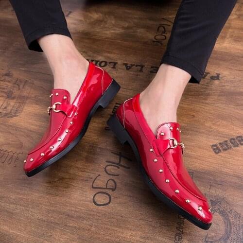 Designer Shoes Men Zapatos De Hombre Slip-On Leather Shoes Casual Male Shoes Adult Red Driving Moccasin Soft Non-slip Loafers