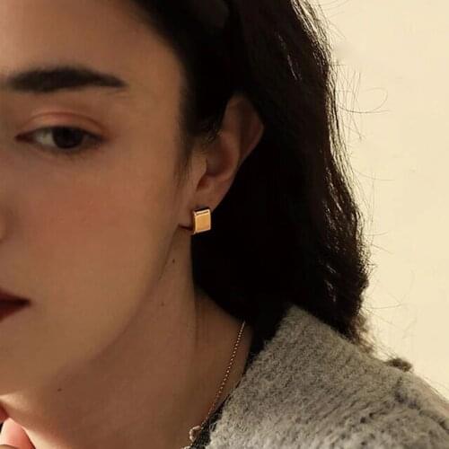 Simple Geometric Hoop Earring For Women High Polished Shiny Face Metal Square Hoops