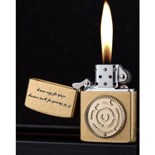 Zorro High Quality Creative Personality Brass Kerosene Lighter Grinding Wheel Vintage Mens Smoking Accessories Gadget