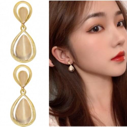 Style Korean Temperament OL Fashion Sparking Rhinestone Geometry Square Stud Water Drop Advanced Opal Earrings boucle d'oreill