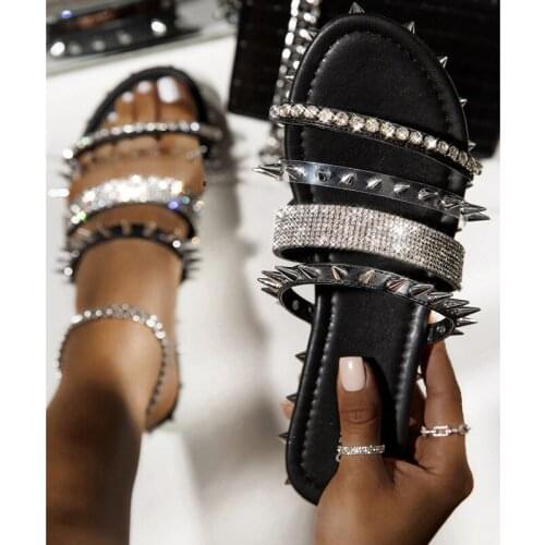 Summer Womens Rivet Slippers Flats Slides Open Toe Rhinestone Ladies Crystal Sandals Women Shoes Casual Fashion Female New 2020