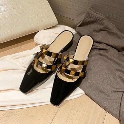 Leather slippers new style rivet pointed thick heel set foot all-match womens slippers fashion outer wear womens shoes X764