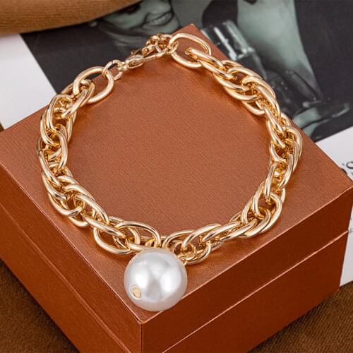 LOVR Bracelets With Pendants