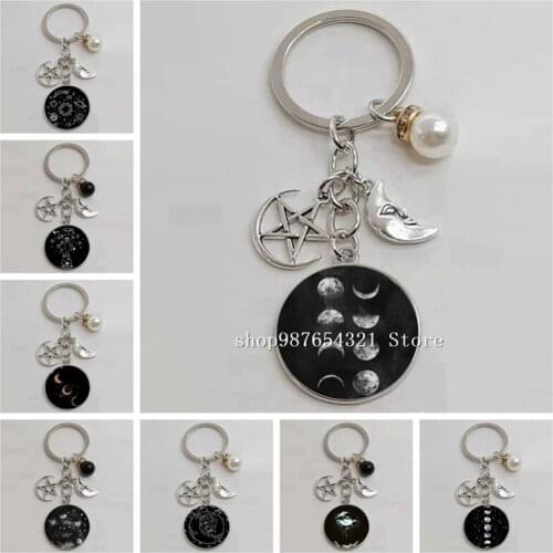 Retro souvenir gift keychain key ring metal alloy fashion moon sun stars totem amulet keychain ladies men boys girls