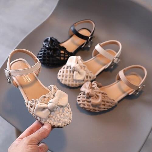 2021 Summer Girls Sandals Hollow outs Weave Princess Shoes Round Toe Ankle Strap Kids Beach Shoes Children Bowtie Toddlers Dance