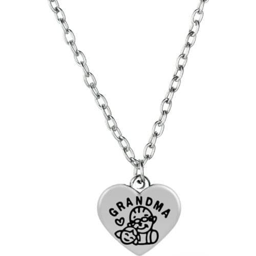 12PC Heart Pendant Charm Necklaces Grandma Necklaces Family Nana Grandmothers Birthday Party Gifts Thanksgiving Present Jewelry