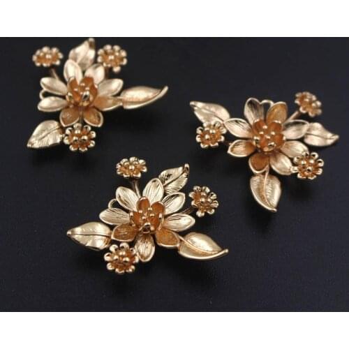 20pcs Brass Casted Gingko Leaf Snowflower Branch Oriental Charms Quality Gold Color Decoration DIY Earrings Jewelry Accessories