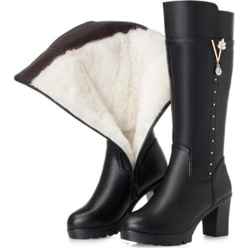 2021 New Warm Comfort Winter Boots Trimming Slim Rhinestone Real Leather Shoes Woman High Boots Thick Heel Plus Size Women Boots