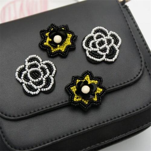 Maxsin 1 Pc High Quality Handmade Beaded Sequin Cute Flower Sticker Clothing Accessories Handbag Shoe Hat Patch DIY