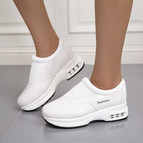 2020 Spring Womens Sneakers Flat Slip on Platform Shoes For Women Breathable Mesh Sock Sports Walking Running Leisure Sneakers