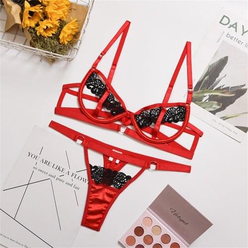 HUANBEAUTY New Sexy Lace Hollow Out Underwire Lingerie Set Women 2pcs Set Push Up Bra Set Underwear Party Set HB323