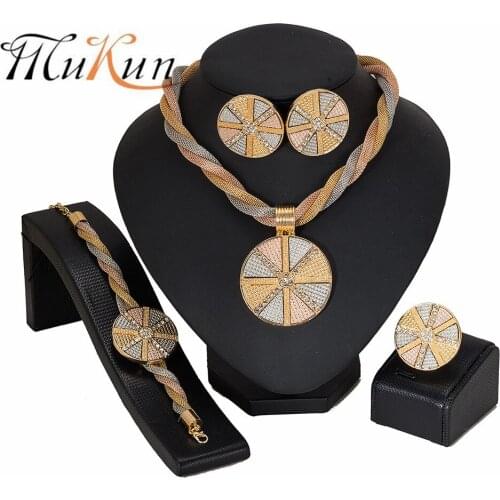 MUKUN Fashion African Beads Jewelry Set Exquisite Dubai gold-color Jewelry Set Nigerian woman Wedding statement Brand jewelry