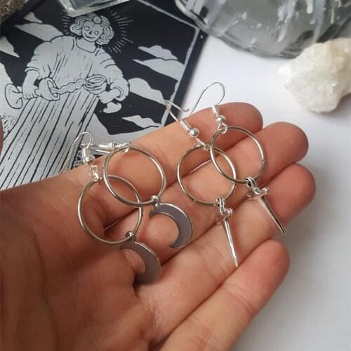 Witchy Mini Daggers Earrings Statement Goth Alternative Medieval Fashion Exquisite Punk Jewelry Women Gift Warrior Pagan Trend