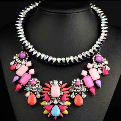 Yayi jewelry Hot Handmade Fashion Bohemia Glass Crystal Sweater Chain Beads Pendants Bib Statement Women Choker Necklaces Q992