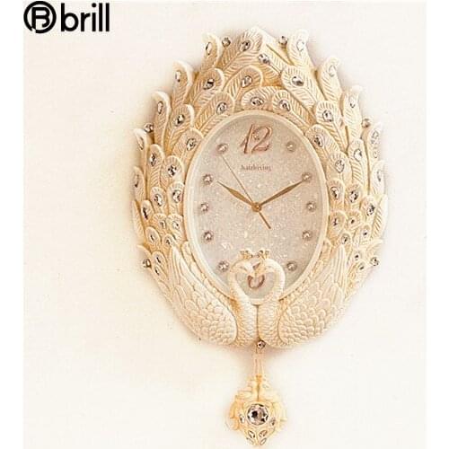 European Style Luxury Wall Clock Fashion Creative Mute Wall Art Clock Living Room Creative Silent Swing Clock Pendule Murale