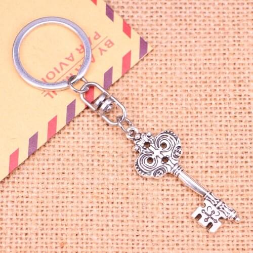 New Fashion Keychain 19*52 mm vintage skeleton key Pendants DIY Men Jewelry Car Key Chain Ring Holder Souvenir For Gift