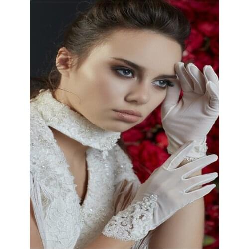 Bridal Gloves White Tulle Bridal Gloves Elegant Bridal Gloves with Embroidered Stones