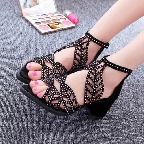 2021 Shoes Women Summer Fashion Hollow Out Faux Leather Rhinestones Sandals Thick Heel Zipper Fish Sandals Shoes Zapatillas Muje