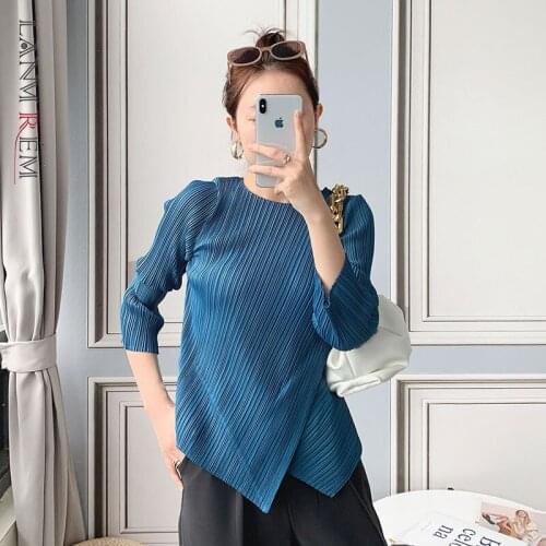 LANMREM Irregular T-shirt Womens Autumn Striped Three Quarter Sleeve Solid Color Round Neck T-shirts Casual Top 2T136