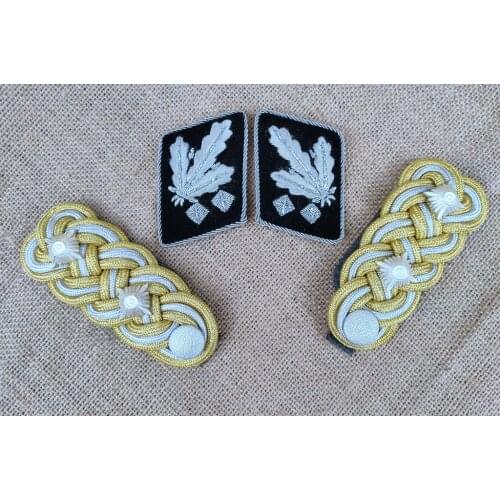 WWII WW2 GERMAN ELITE SHOULDER BOARDS (LT. GENERAL) COLLAR TABS FULL SET