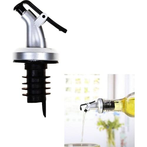 Oil Sprayer Wine Pourer Vinegar Bottles Plug Seal Liquor Dispenser Leak-proof Bottle Stopper Food Grade Nozzle Sprayer