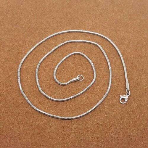 0.9mm 316L Stainless Steel Chain Necklace, Customized 16~26inch Titanium Steel Round Snake Chain Necklaces
