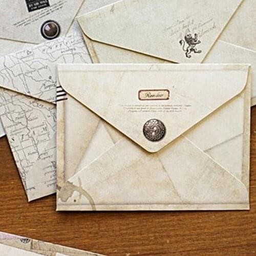 12pcs/Bag Retro Kraft Paper Mini Envelopes Cute Cartoon Kawaii Paper Korean Stationery Gift Party Cards Vintage Scrapbooking Bag