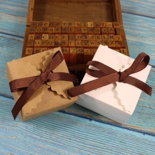 Wave Vintage Retro White Mini Kraft Paper Candy Box Wedding Favors Gift Box Package Birthday Party Decoration Bags with Ribbon
