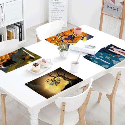 Hot Selling 2021 New Halloween Cartoon Character Placemat Halloween Pumpkin Pattern Halloween Restaurant Table Decoration