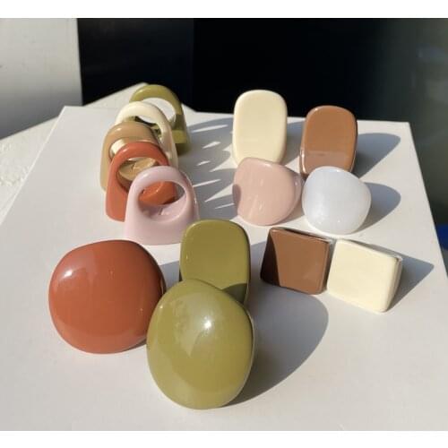 HUANZHI New Cream Colorful Geometric Cube Lock Mushroom Square Circle Resin Acrylic Rings Set for Women Girls 2021 Jewelry Gifts