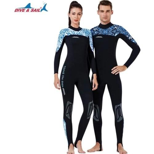 1.5MM Neoprene Wetsuit Men Women Keep Warm Swimming Scuba Diving Bathing Suit Short Sleeve Triathlon Wetsuit for Surf Snorkeling