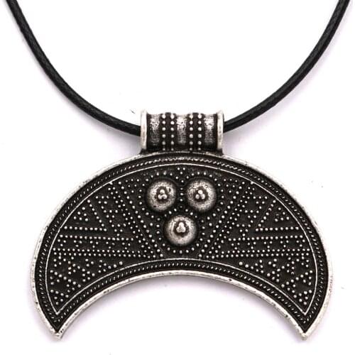 Nostalgia Norse Viking Ancient Slavic Pendant Lunula Jewelery Crescent Moon Viking Amulet Talisman Necklace