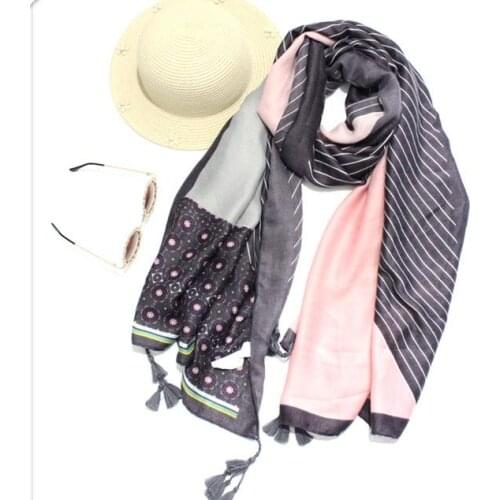 2017 Fashion Women Stripe Pattern Cotton Tassel Scarf Women Flower Pattern Shawls And Scarves Hijab Wrap Free Shipping
