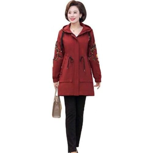 Plus Size Middle-aged Womens Clothing 5XL 2021 Spring New Fashion Hooded Windbreaker Embroidery Coat Casual Jacket High Quality