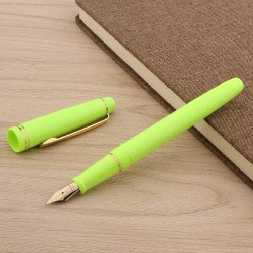 Classic Plastic Fluorescent Green Golden Decoration Business EF Nib Fountain Pen